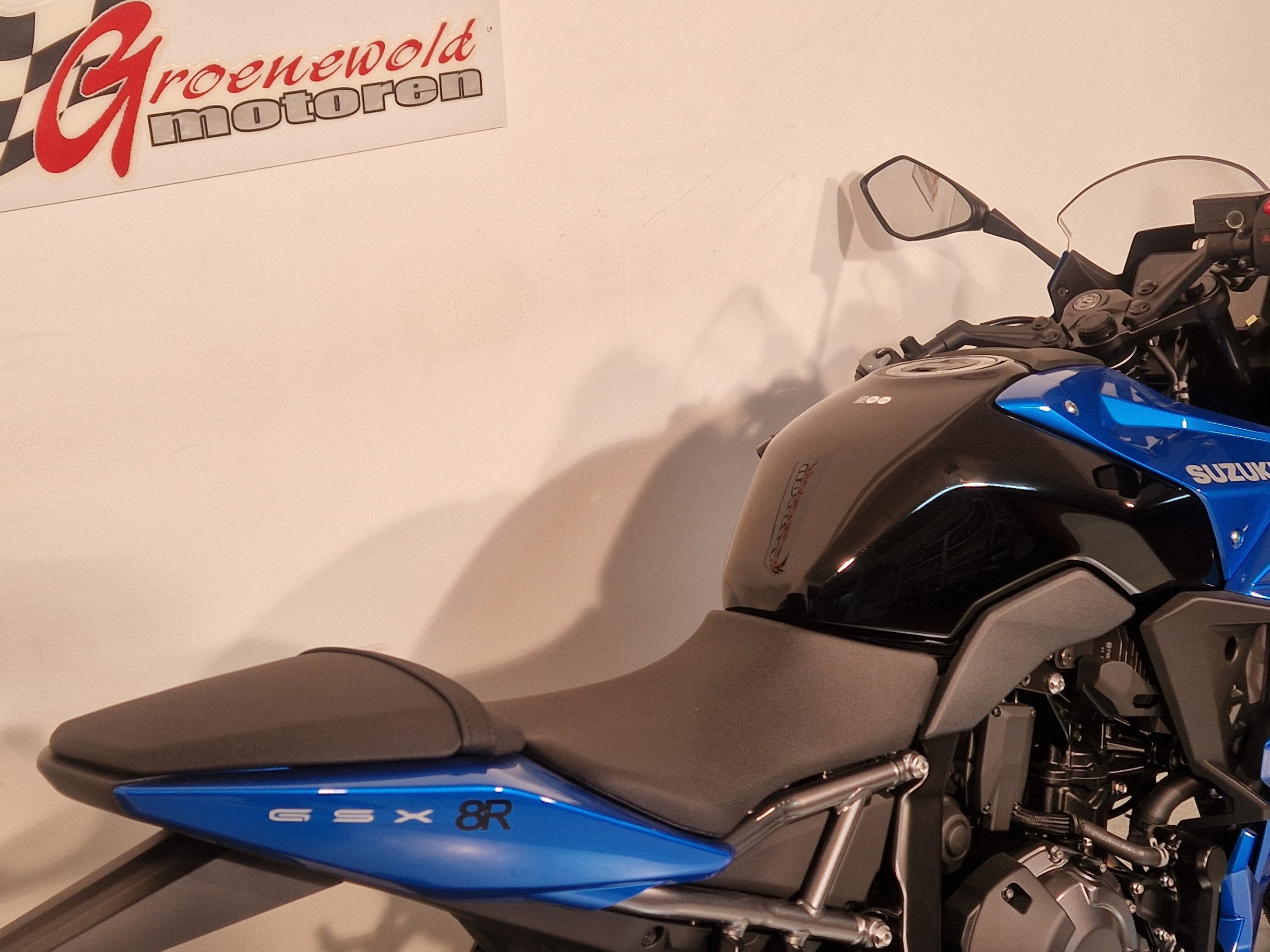 SUZUKI GSX-8R GSX-8R , GSX8R , Nieuw