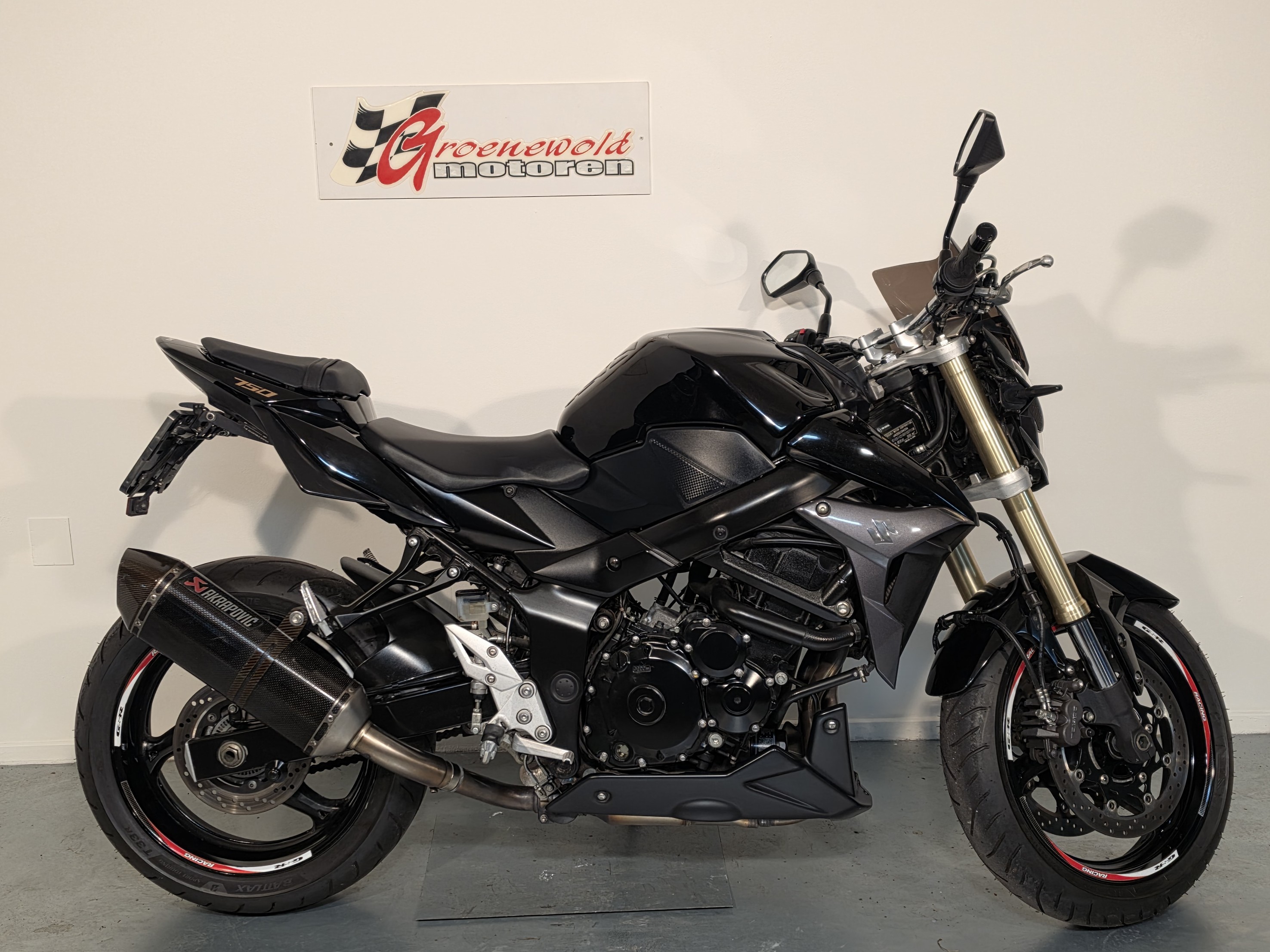 SUZUKI GSR 750A GSR 750 ABS , 17634 k