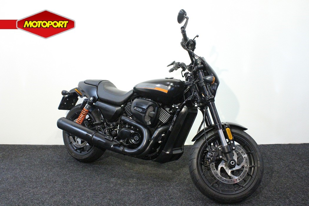 HARLEY-DAVIDSON - STREET ROD 750