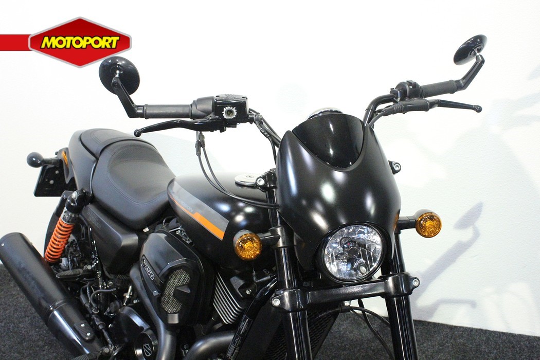 HARLEY-DAVIDSON - STREET ROD 750