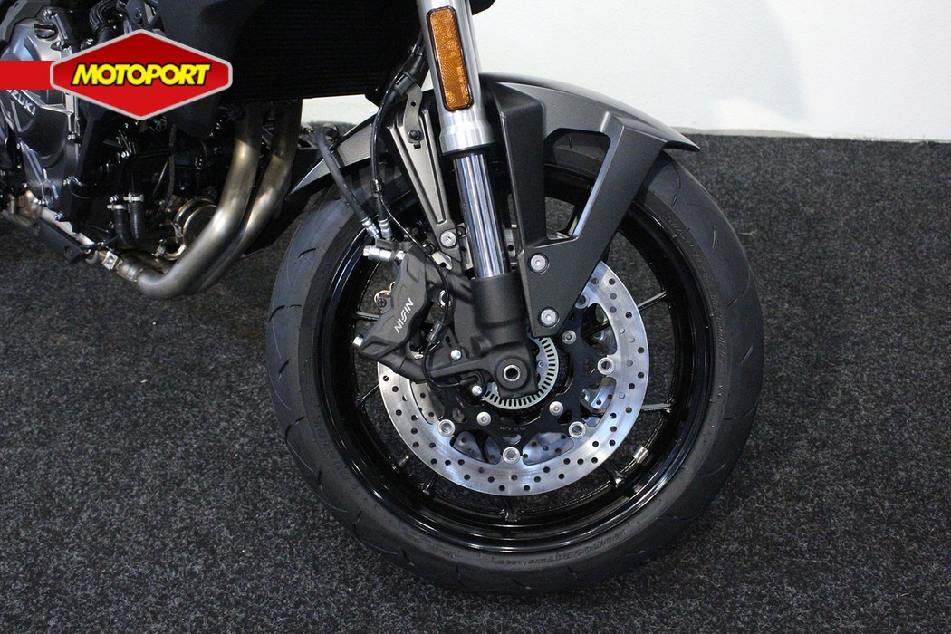 SUZUKI - GSX-8S