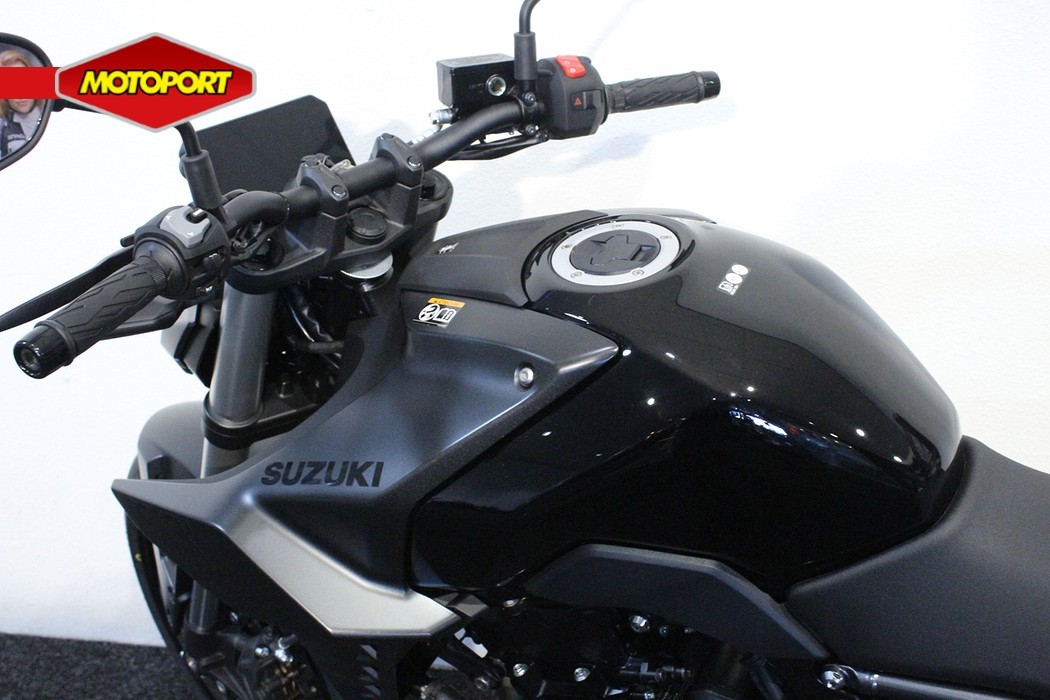SUZUKI - GSX-8S