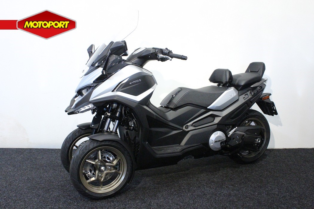 KYMCO - CV3 550