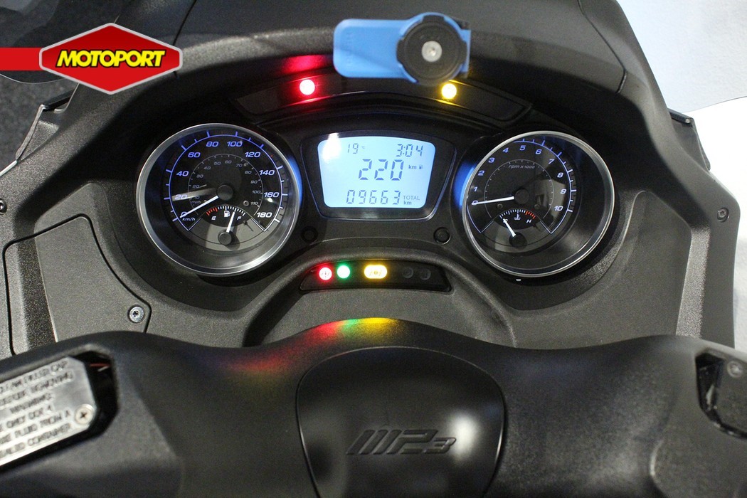 PIAGGIO - MP3 400 HPE SPORT