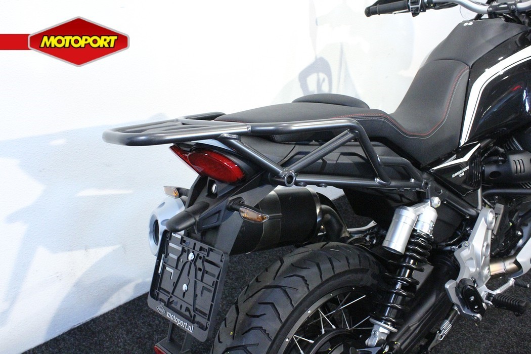 MOTO GUZZI - V 85 TT