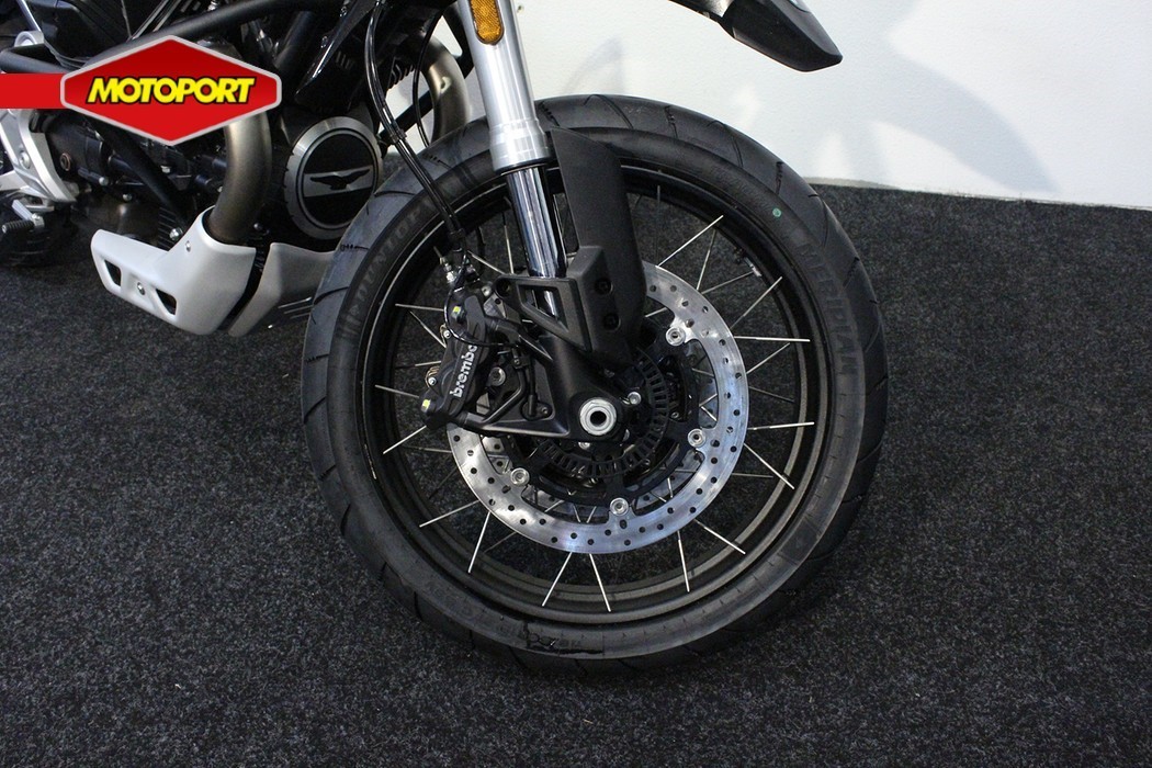 MOTO GUZZI - V 85 TT