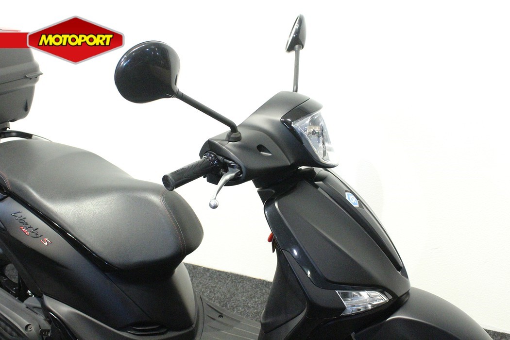 PIAGGIO - LIBERTY 125 S