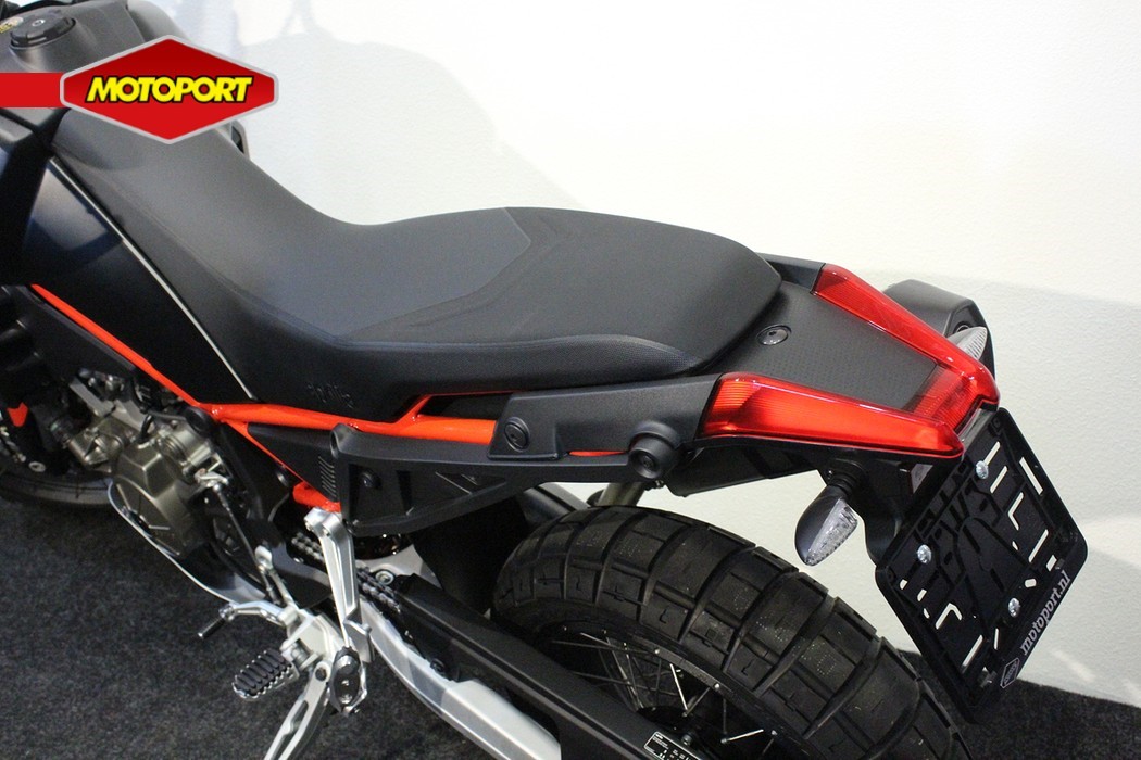 APRILIA - TUAREG 660