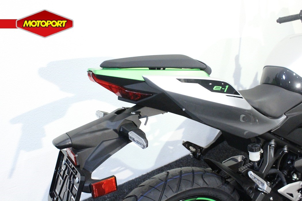 KAWASAKI - Z e-1
