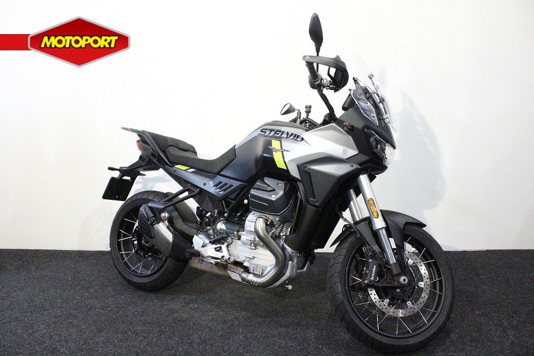 MOTO GUZZI - STELVIO