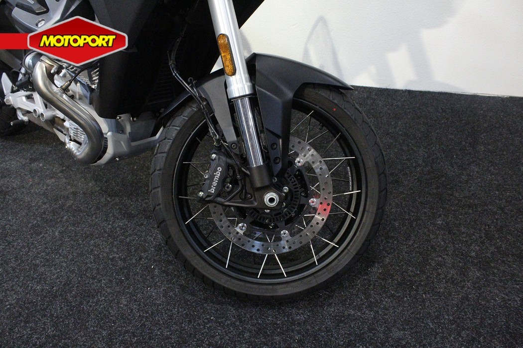MOTO GUZZI - STELVIO