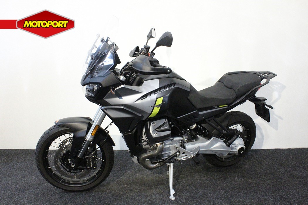 MOTO GUZZI - STELVIO