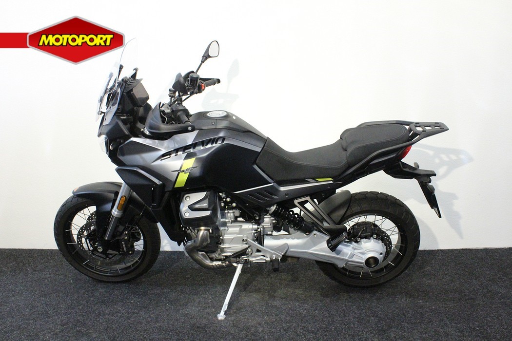 MOTO GUZZI - STELVIO