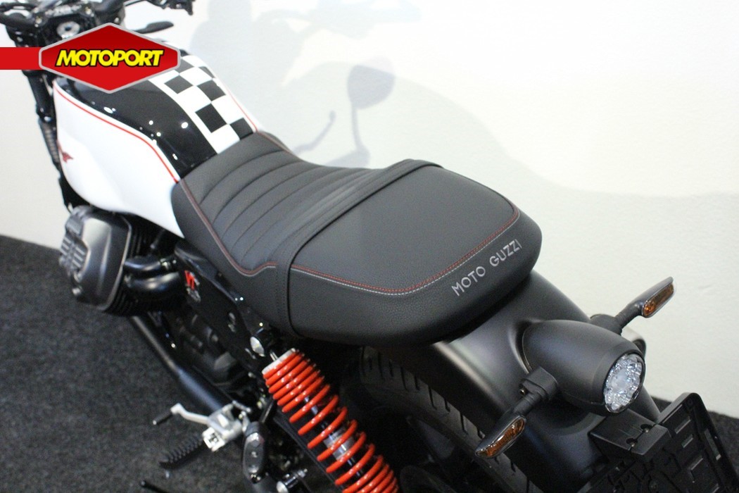 MOTO GUZZI - V7 STONE TEN