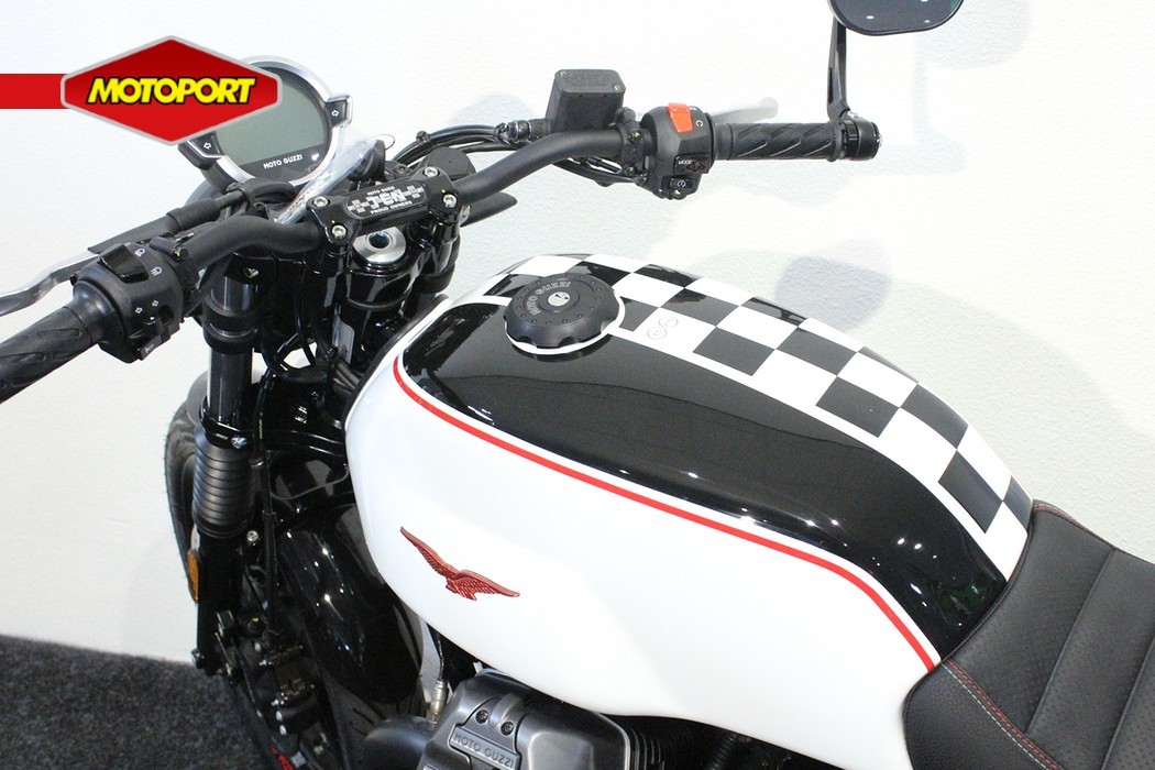 MOTO GUZZI - V7 STONE TEN