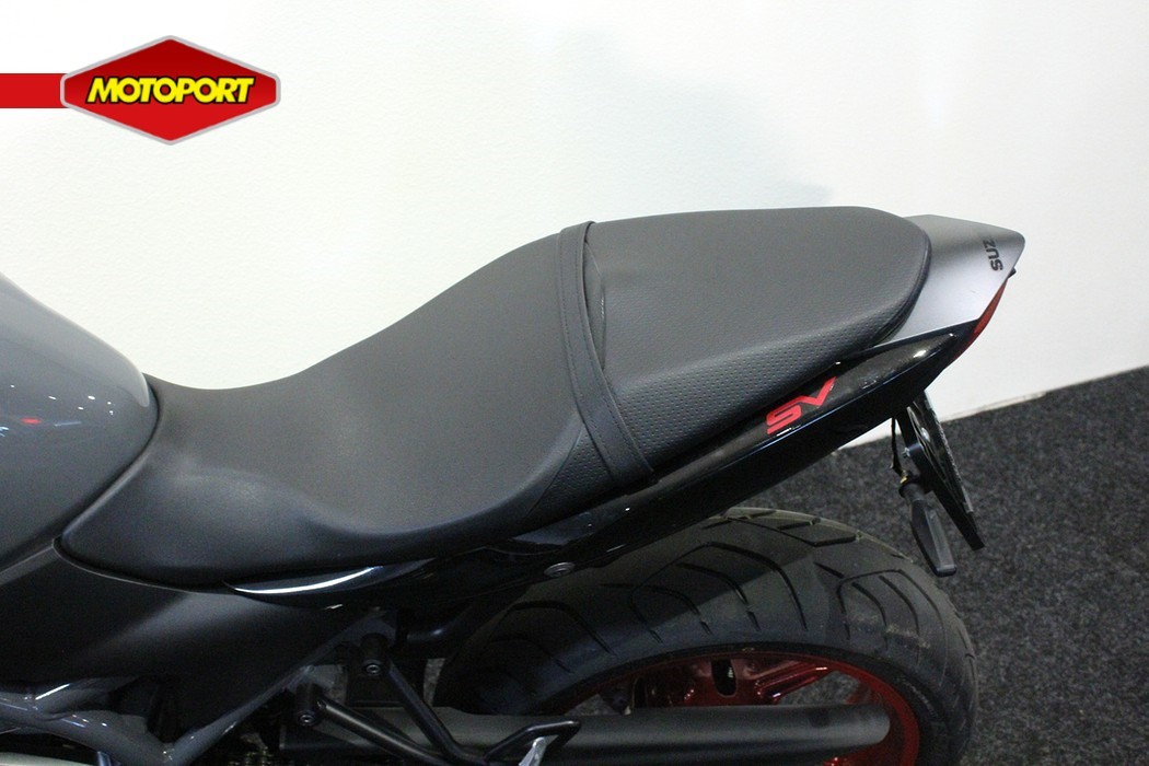 SUZUKI - SV 650 ABS STREET PACK