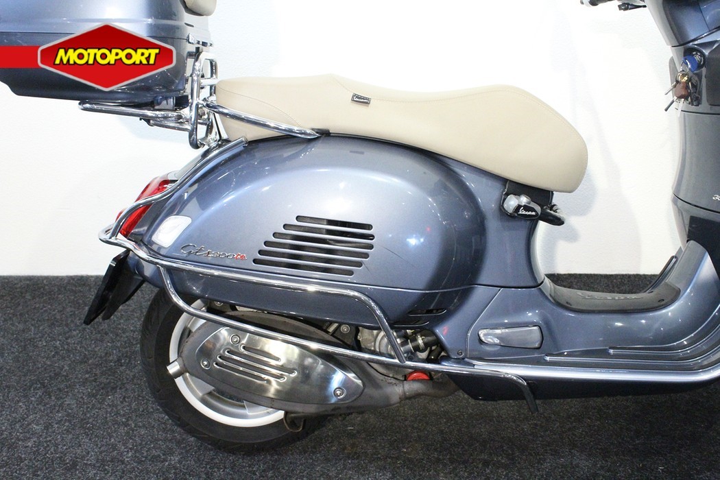 VESPA - GTS 300 ABS