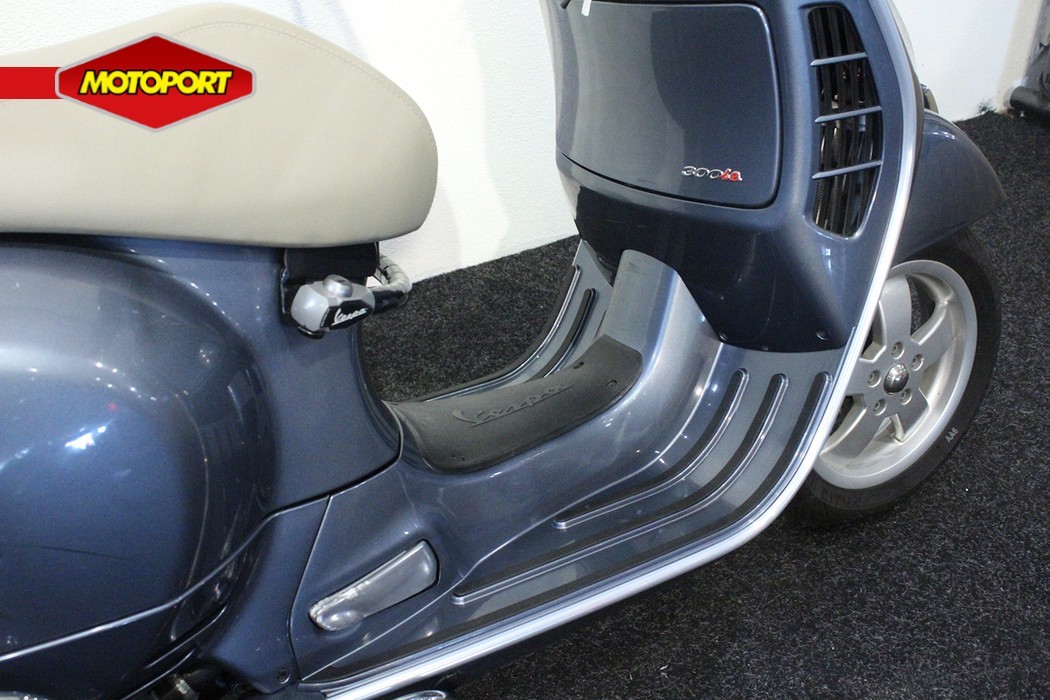 VESPA - GTS 300 ABS