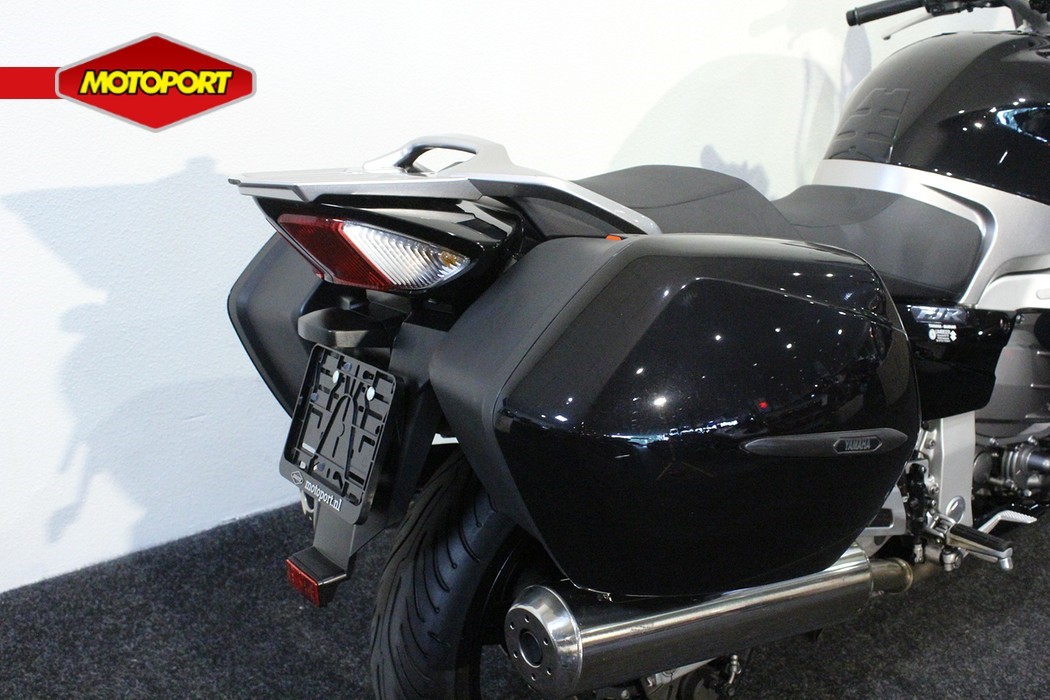 YAMAHA - FJR 1300 ABS