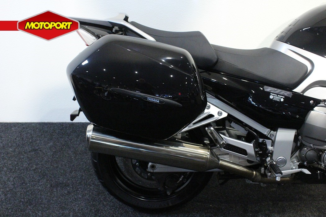 YAMAHA - FJR 1300 ABS