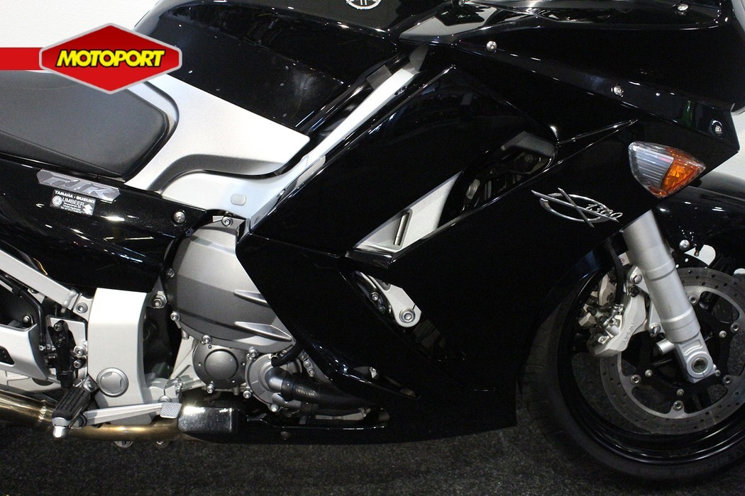 YAMAHA - FJR 1300 ABS