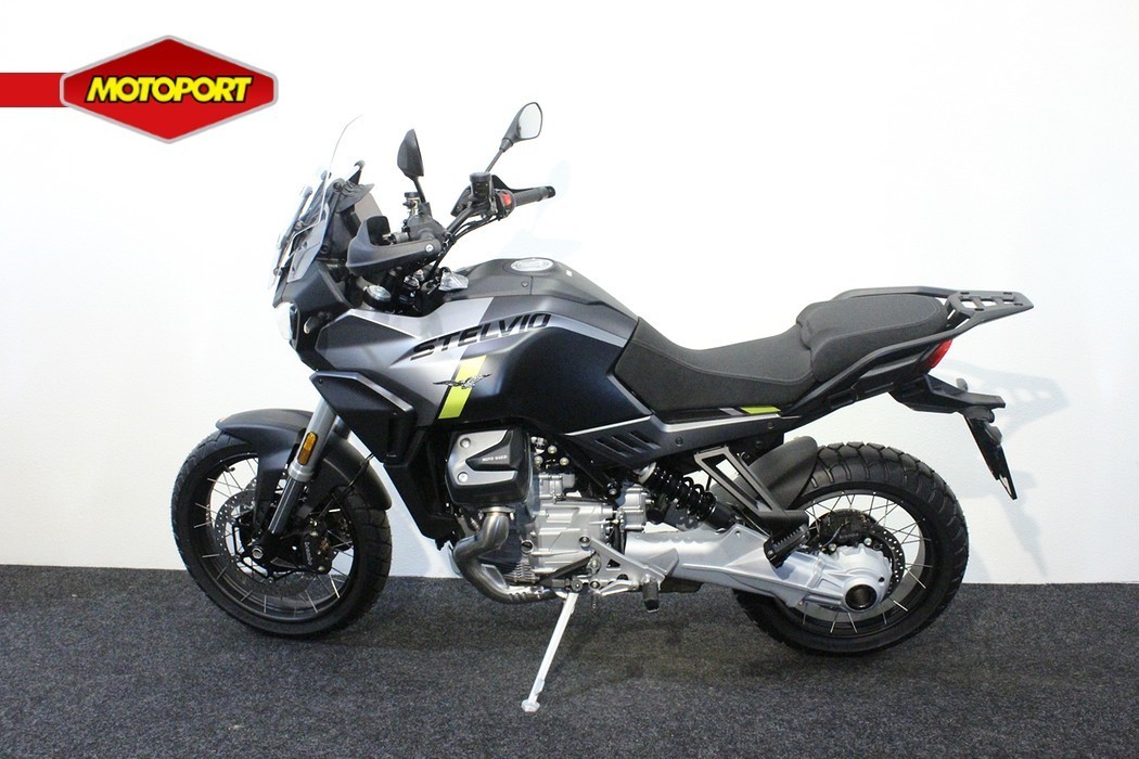 MOTO GUZZI - STELVIO