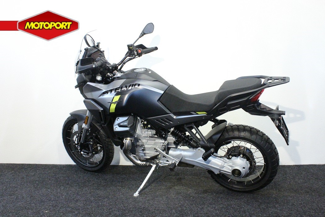 MOTO GUZZI - STELVIO