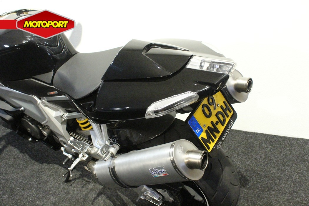 APRILIA - TUONO 1000 R
