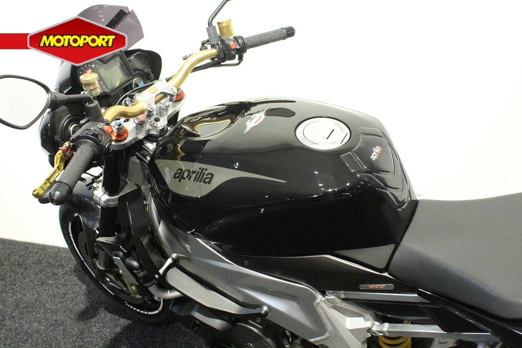 APRILIA - TUONO 1000 R