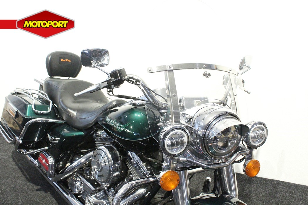 HARLEY-DAVIDSON - ROAD KING CLASSIC