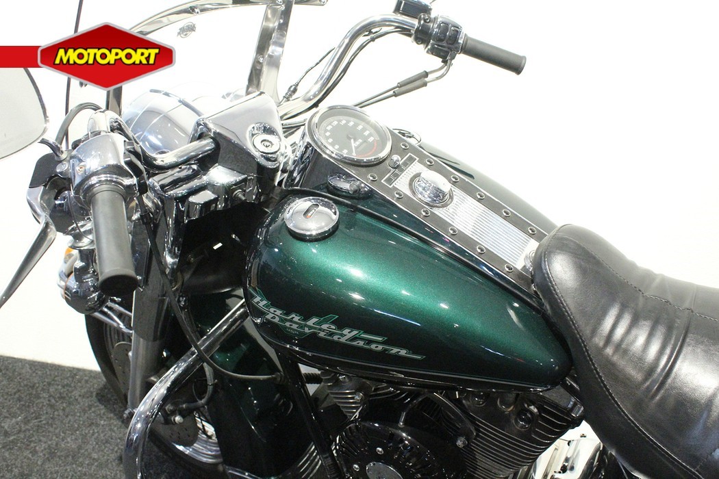 HARLEY-DAVIDSON - ROAD KING CLASSIC
