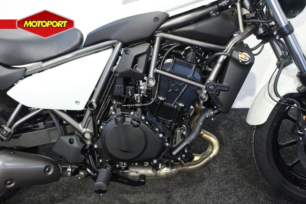 KAWASAKI - ELIMINATOR 500