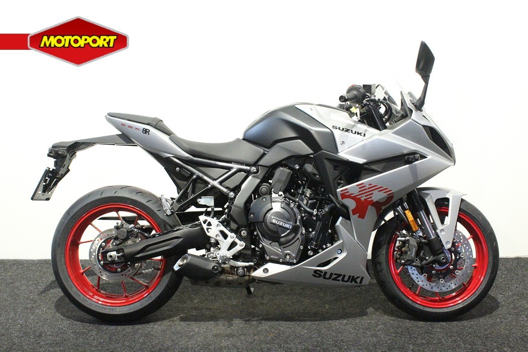 SUZUKI - GSX-8R