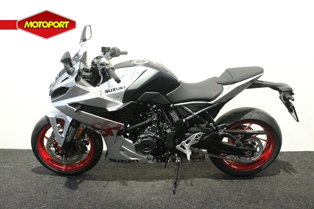 SUZUKI - GSX-8R