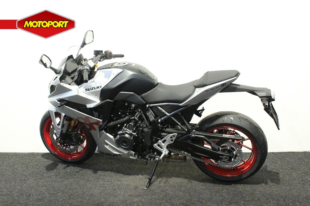 SUZUKI - GSX-8R