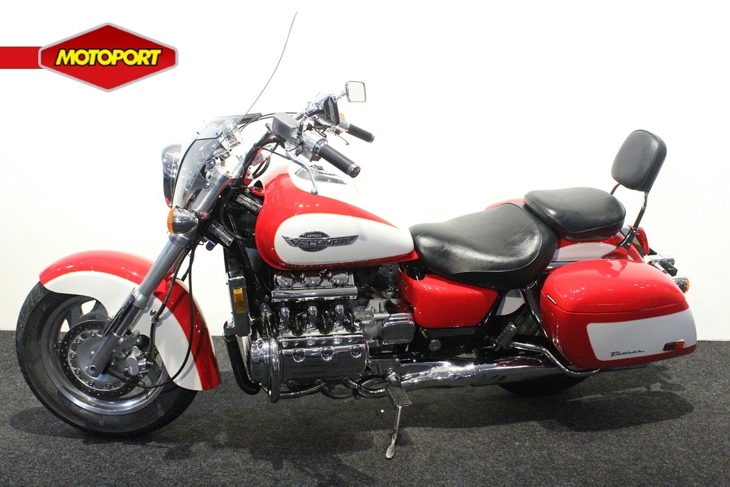 HONDA - GL 1500 C2 F6C