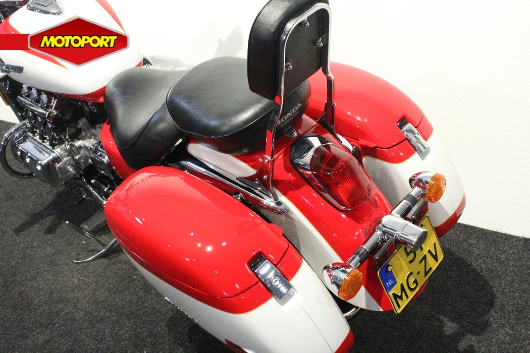 HONDA - GL 1500 C2 F6C