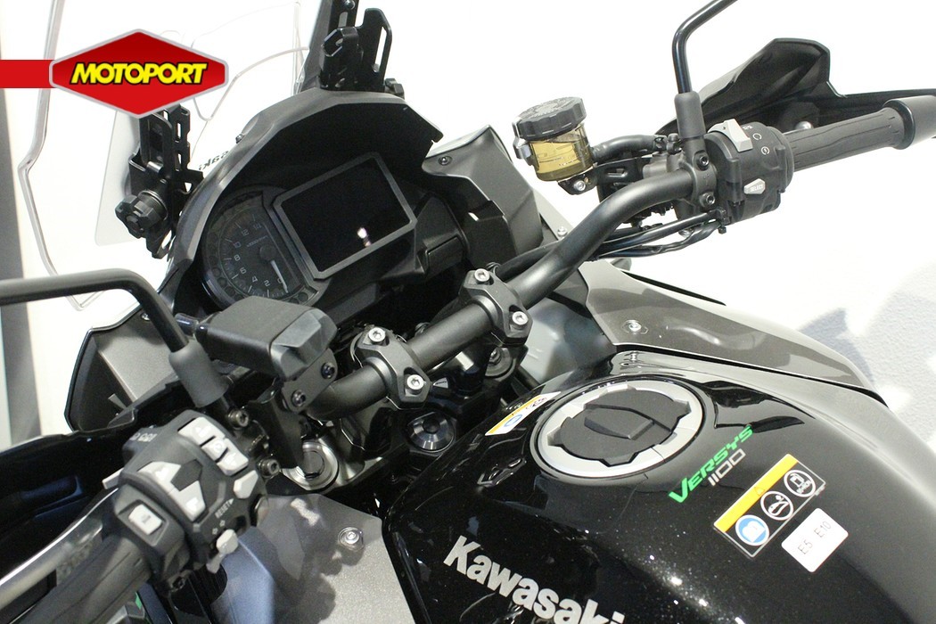 KAWASAKI - VERSYS 1100 S