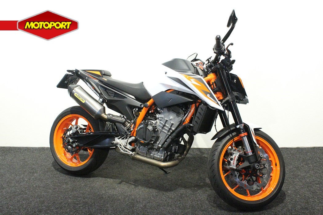 KTM - 890 DUKE R