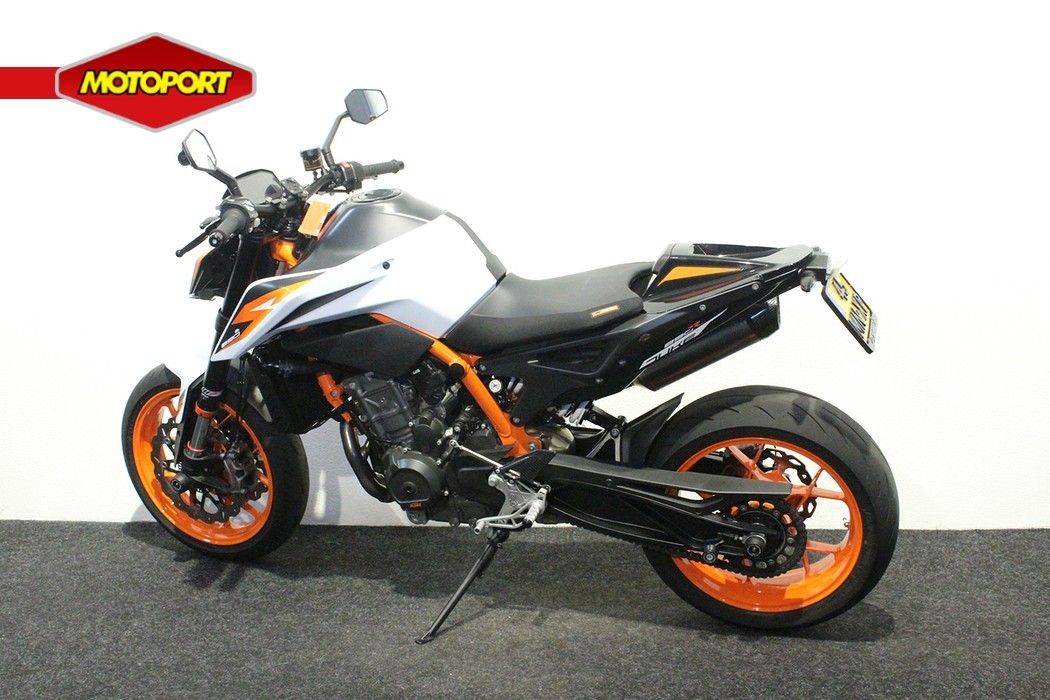 KTM - 890 DUKE R
