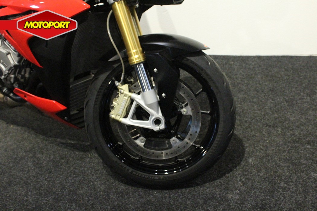 BMW - S 1000 R