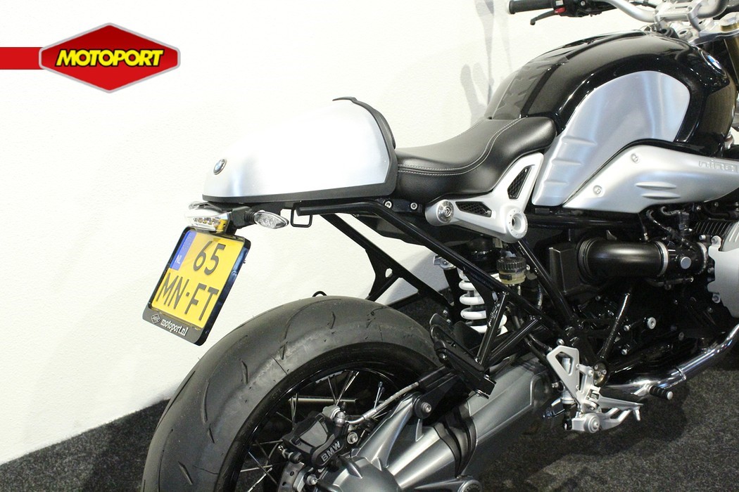 BMW - R NINE T