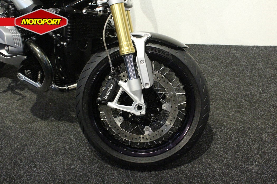BMW - R NINE T