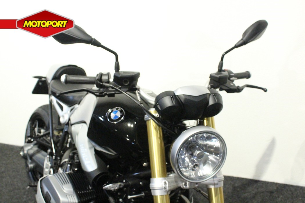BMW - R NINE T