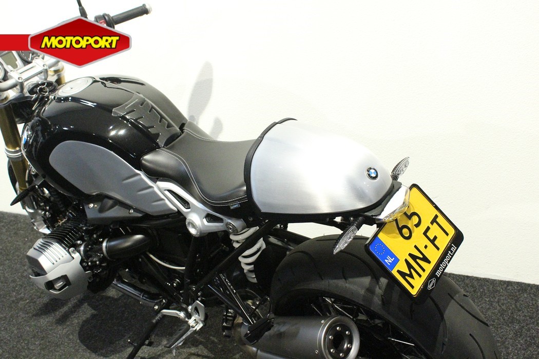 BMW - R NINE T