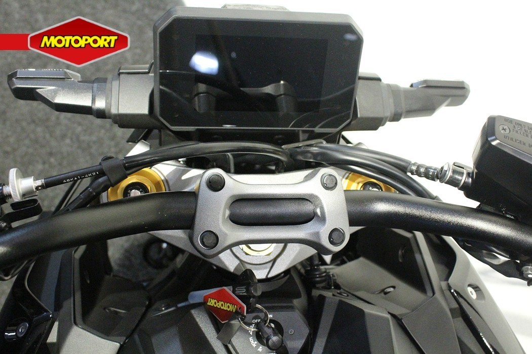 SUZUKI - GSX-S 1000 ABS