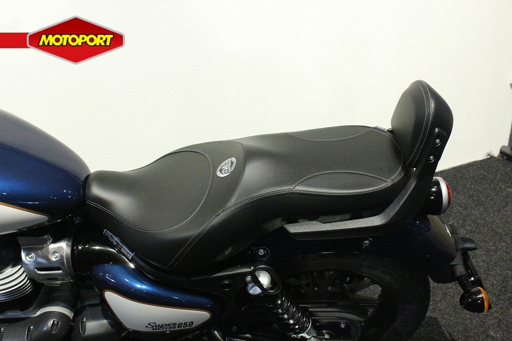 ROYAL-ENFIELD - SUPER METEOR 650
