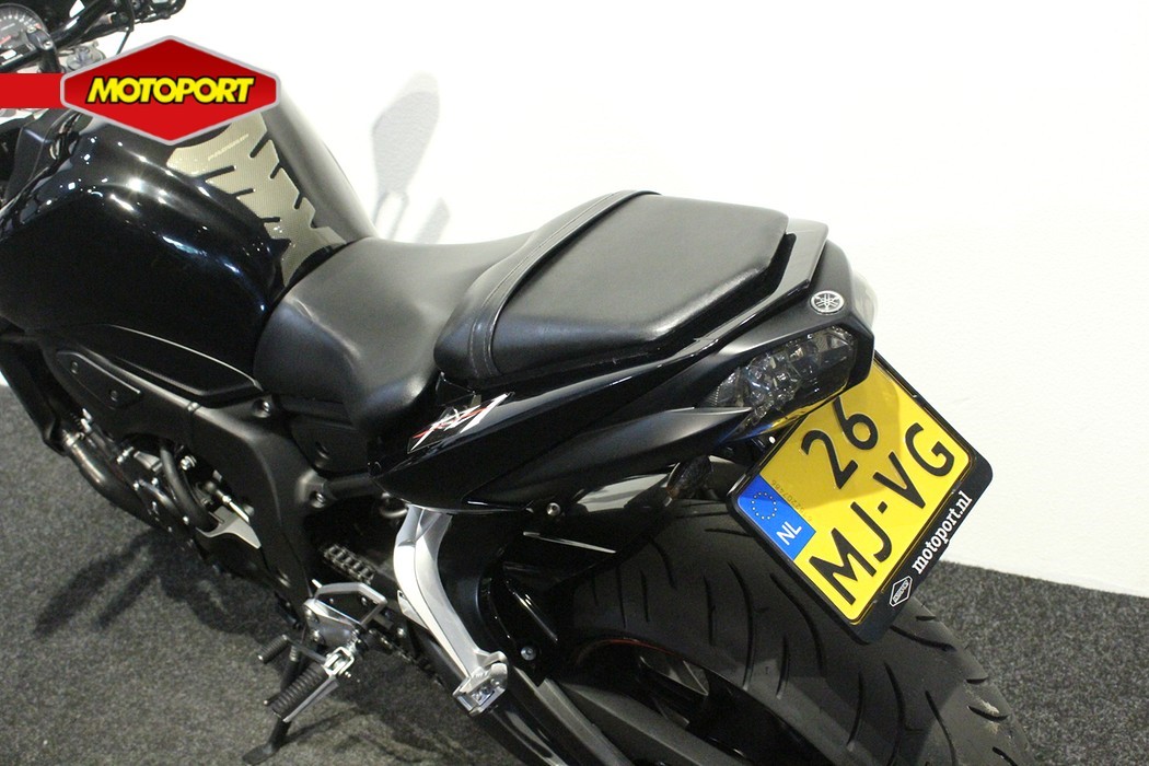 YAMAHA - FZ 1-N