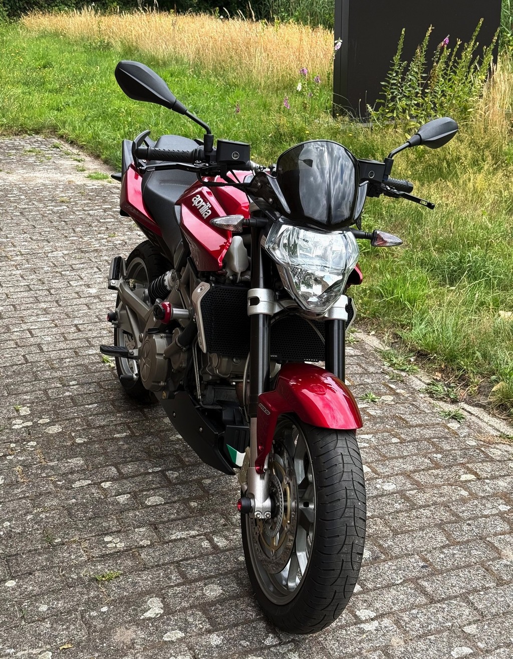 APRILIA Shiver 750