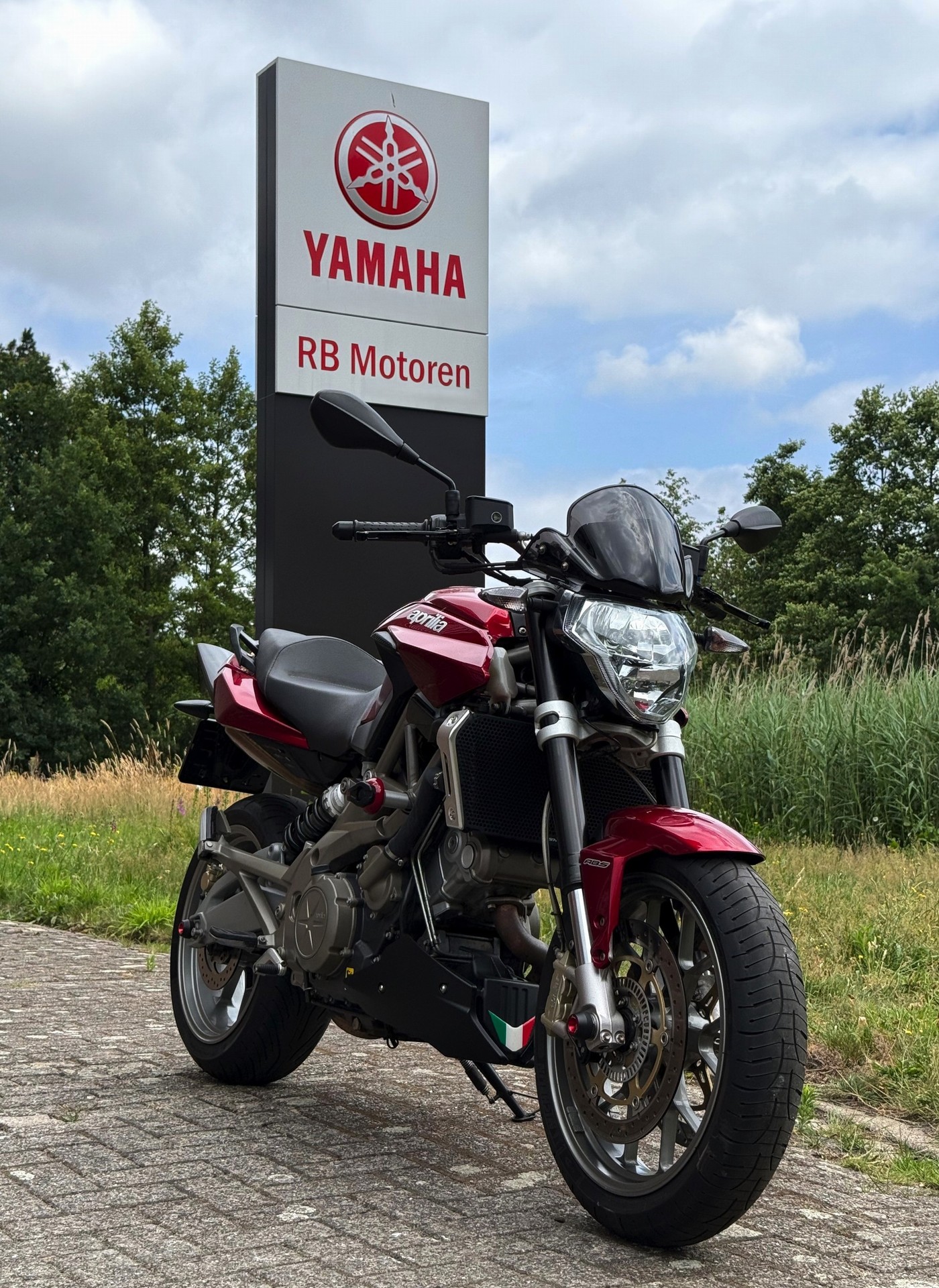 APRILIA Shiver 750